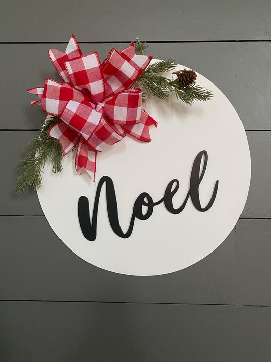 Noel Round Door Hanger